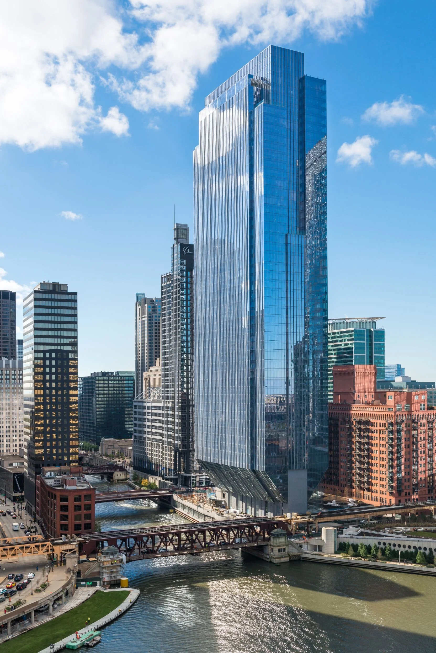 リバーサイド·プロフお読みください!! Chicago — Portfolio — Riverside Investment & Development